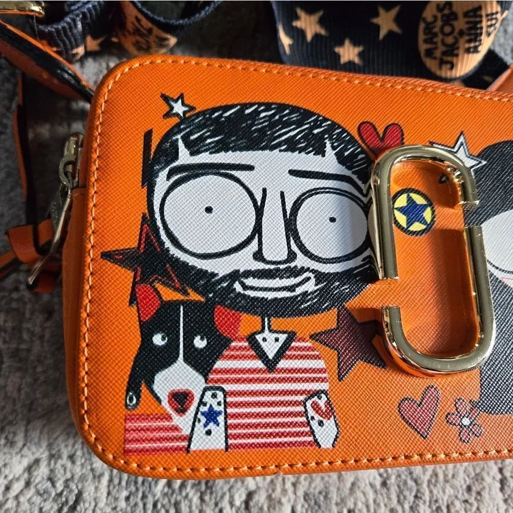 Limited Edition Marc Jacobs and Anna Sui Collab Snapshot Crossbody - Picture 2 of 14